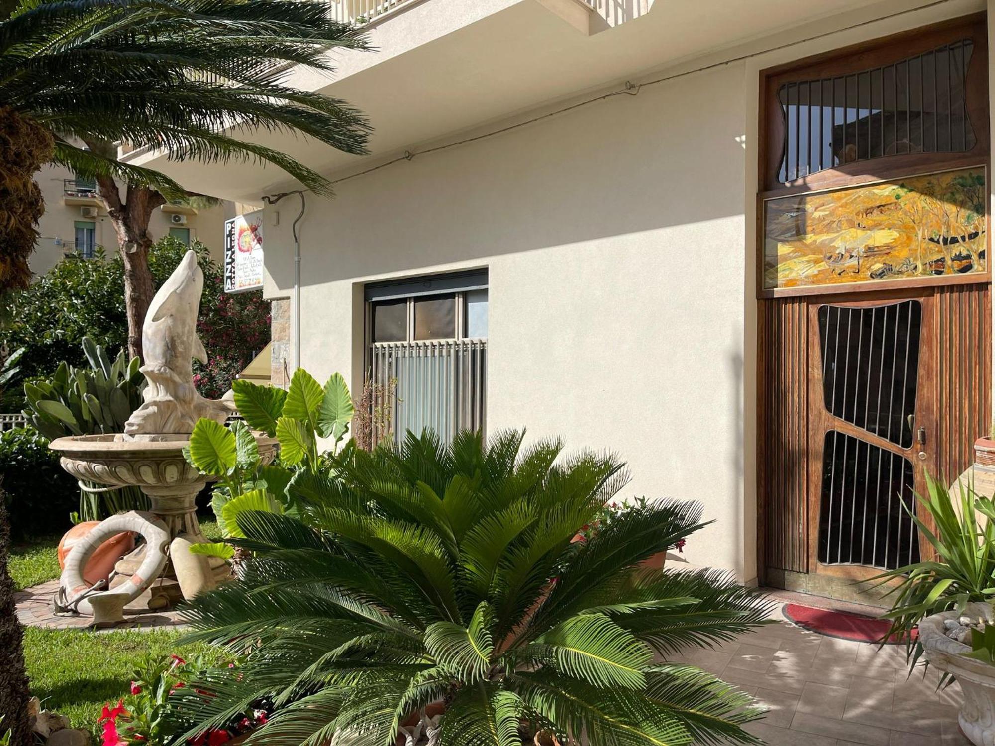 Il Delfino House Appartement Cefalù